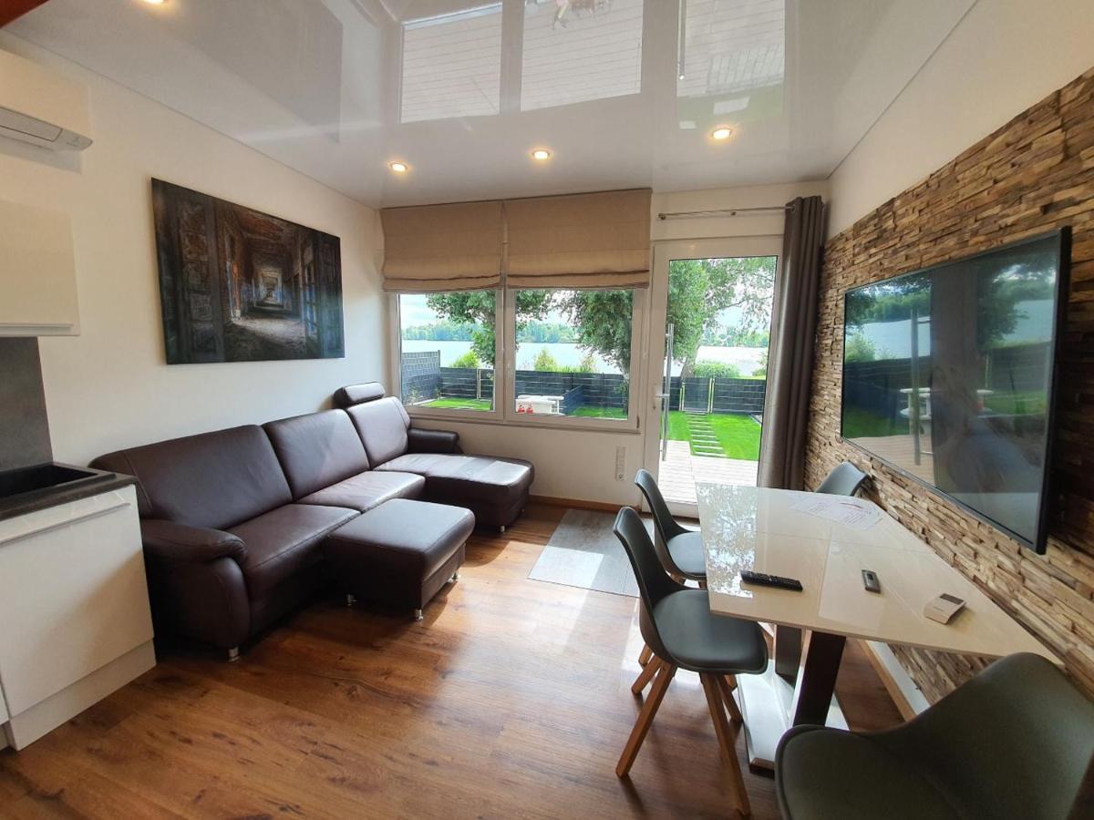 Ferienhaus Am See Hungen Luaran gambar