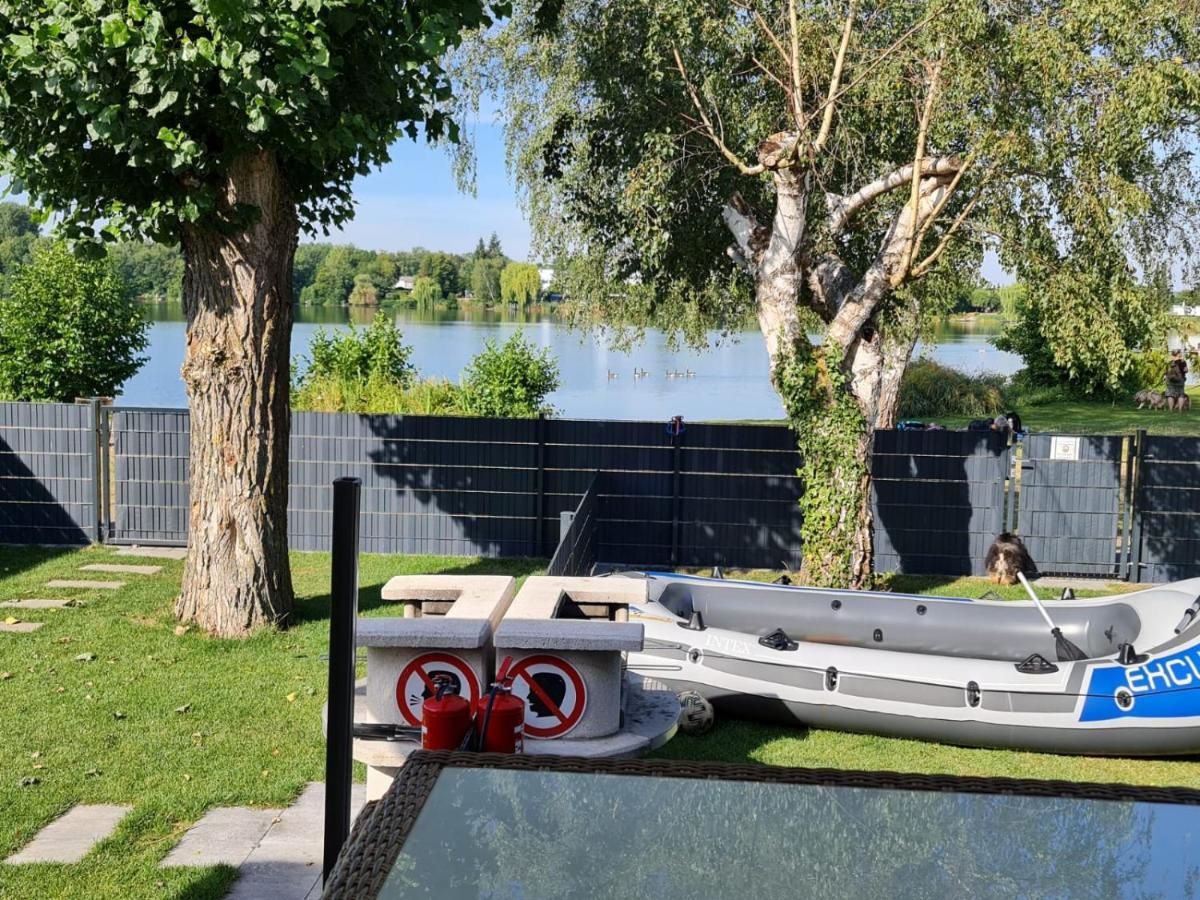 Ferienhaus Am See Hungen Luaran gambar