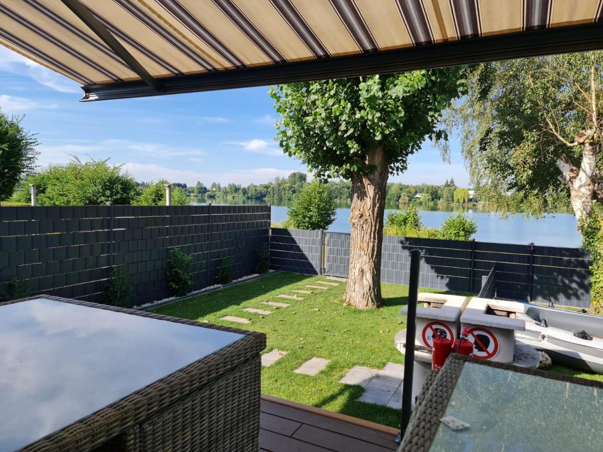 Ferienhaus Am See Hungen Luaran gambar
